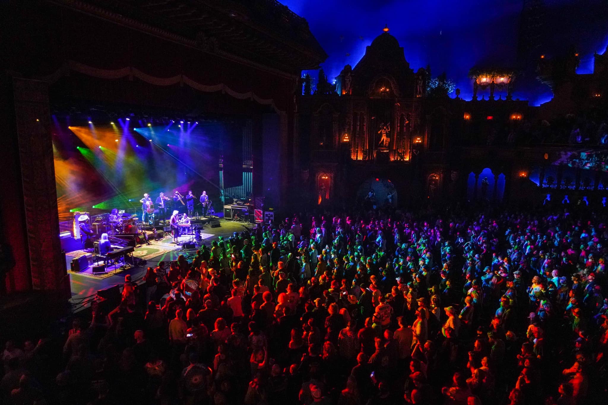 BobWeirAndWolfBrothers2023-02-25TheLouisvillePalaceKY.jpg