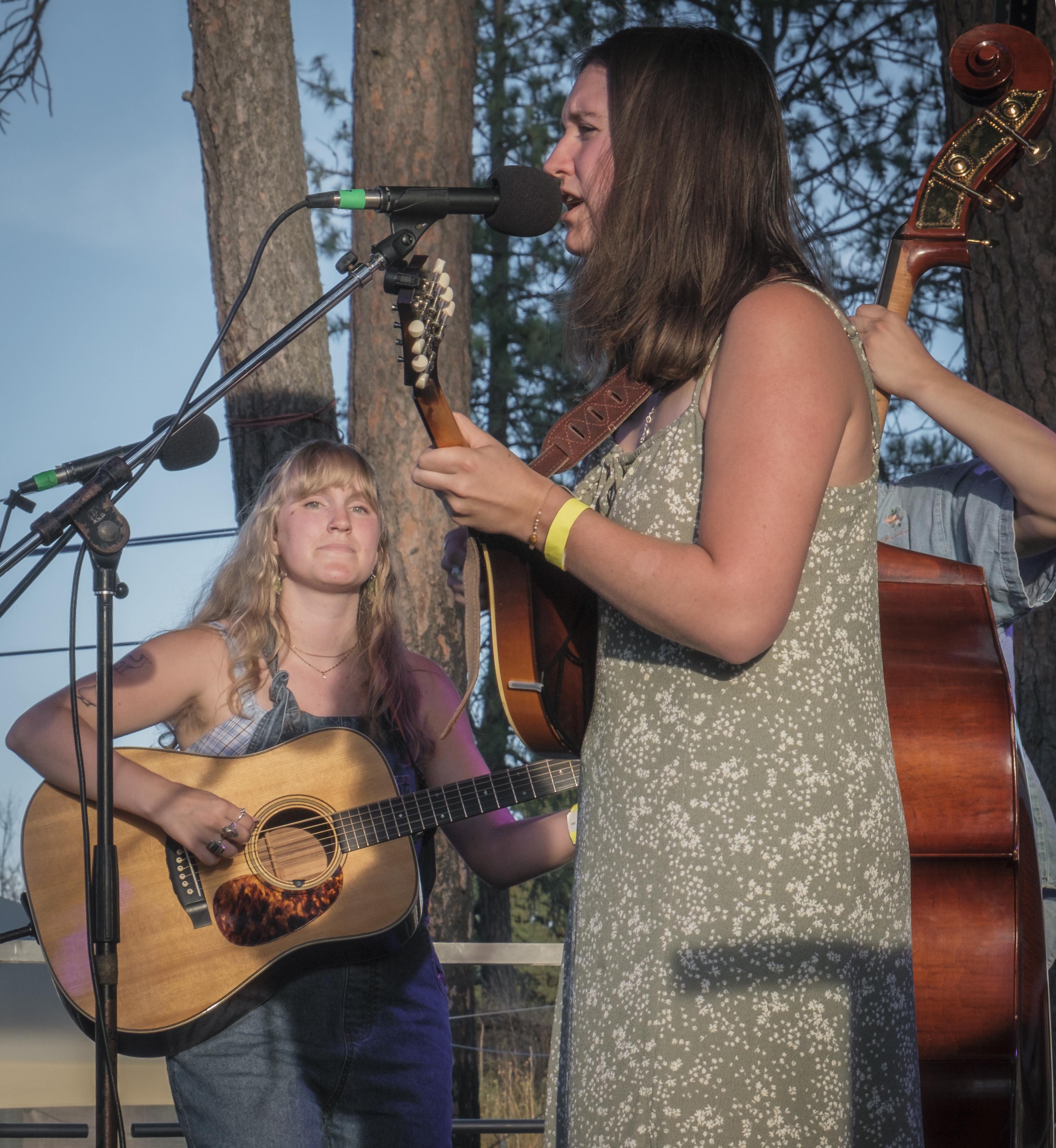 CodySisters2025-08-09BlueWatersBluegrassFestivalMedicalLakeWA.jpg