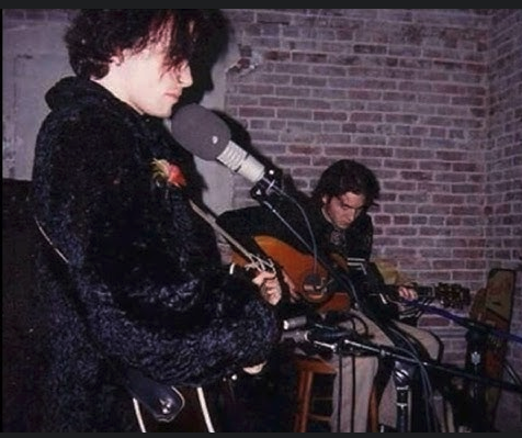 JeffBuckley1995-05-22WENZStudiosClevelandOH.png