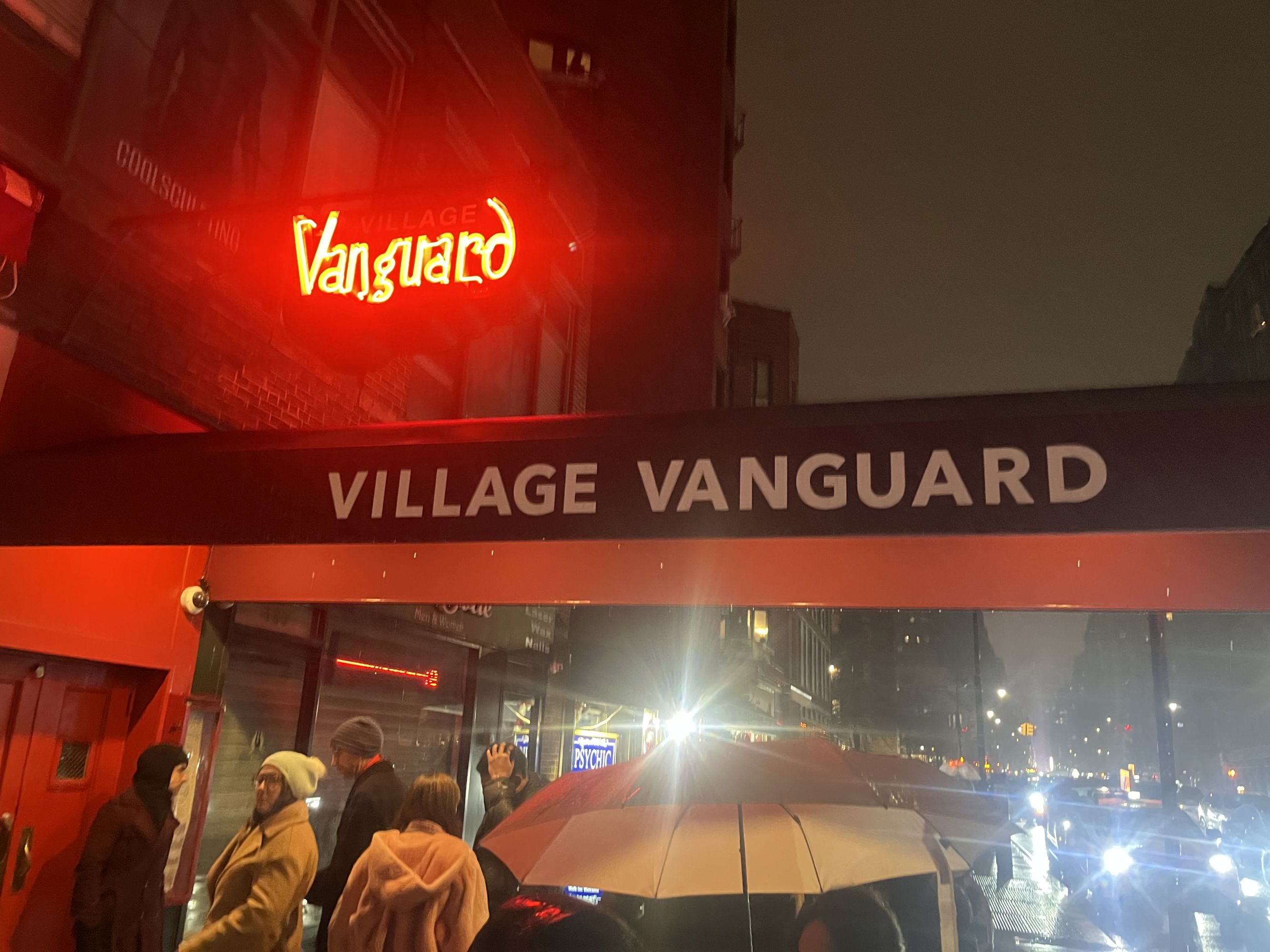 JoeLovanoTrioTapestry2025-02-15VillageVanguardNYC.jpg