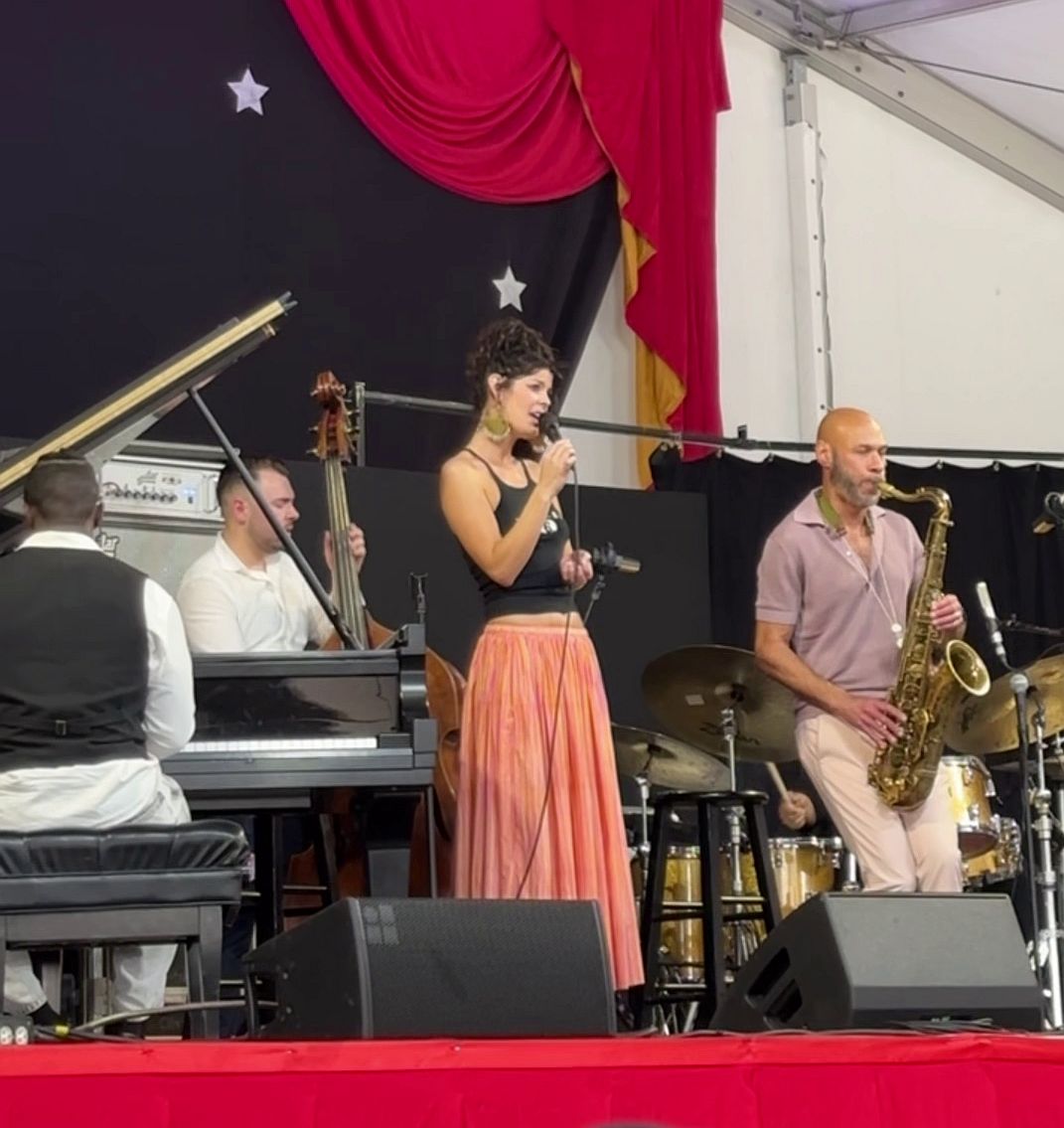 JoshuaRedmanGroupFeaturingGabrielleCavassa2025-05-02JazzfestNOLA.jpg