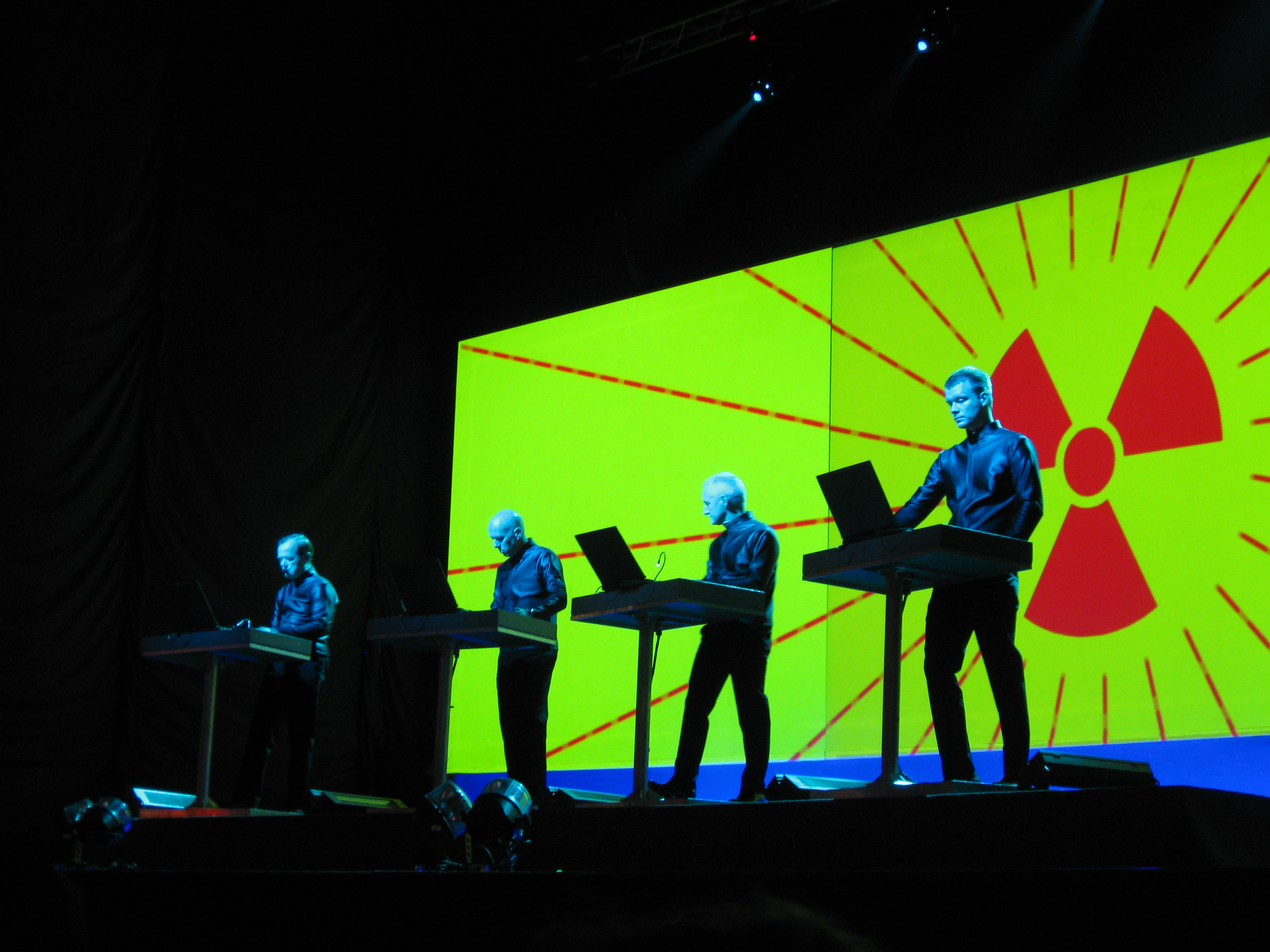 Kraftwerk2014-06-28TheChelseaCosmopolitanLasVegasNV.jpg