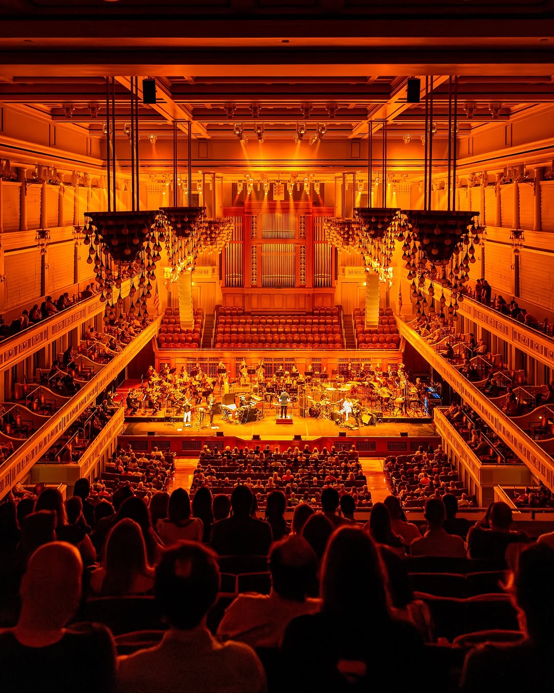 LettuceAndNashvilleSymphonyOrchestra2025-04-30SymphonyCenterNashvilleTN.jpeg