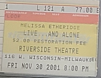 MelissaEtheridge2001-11-30RiversideTheatreMilwaukeeWI.jpg