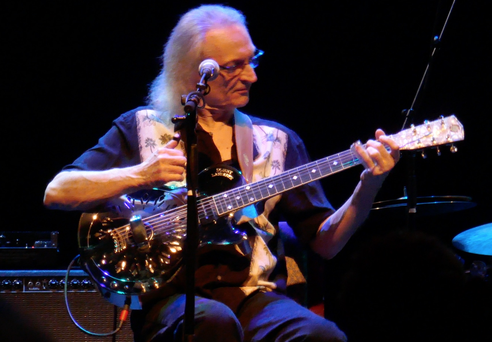 SonnyLandreth2023-09-14SellersvilleTheaterPA.jpg