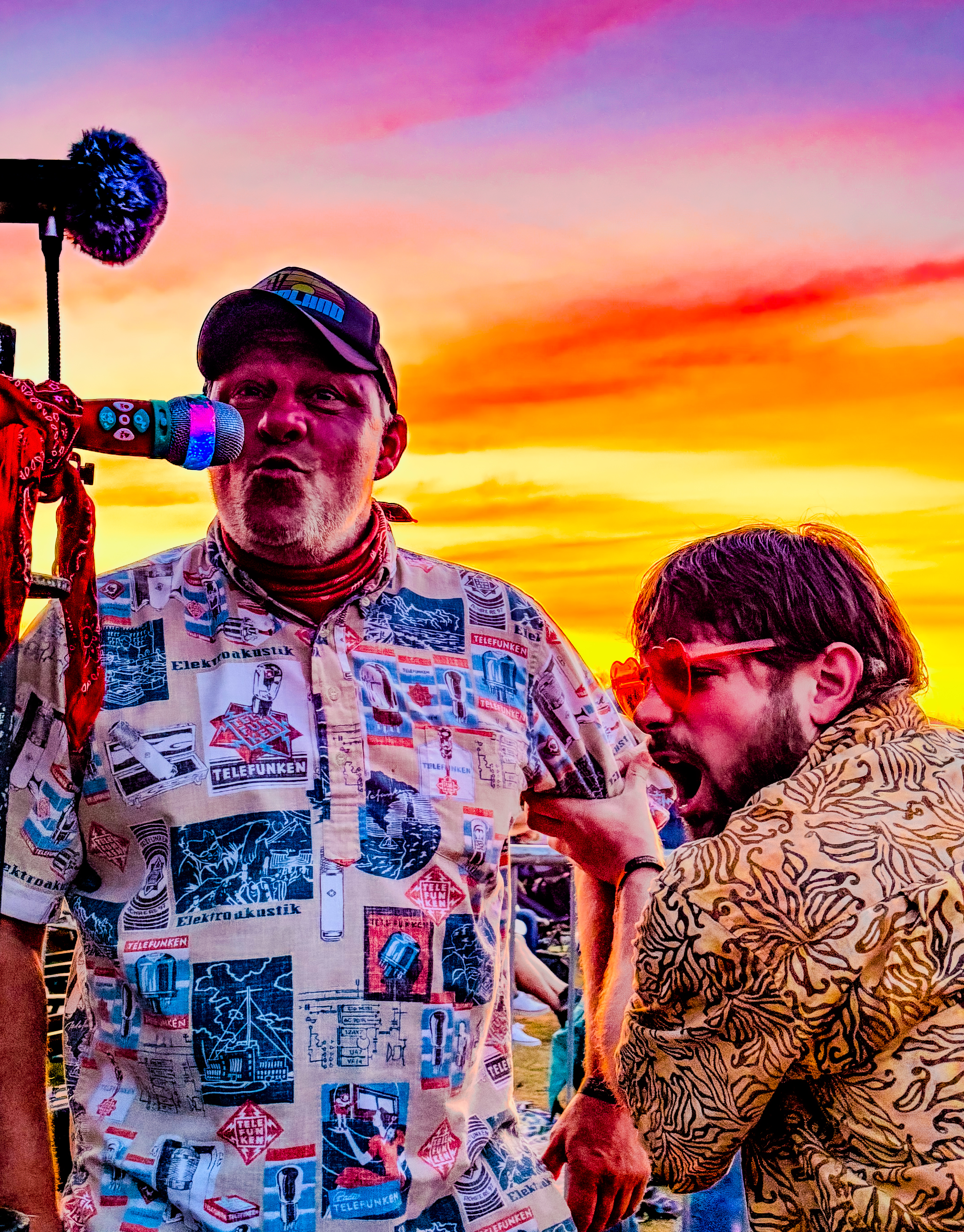 SteveEarleStoryTellers2025-08-31NinigretParkRyhthmAndRootsFestivalCharlestownRI.jpg
