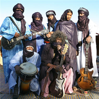 Tinariwen2007-11-02BoulderTheaterCO.jpg