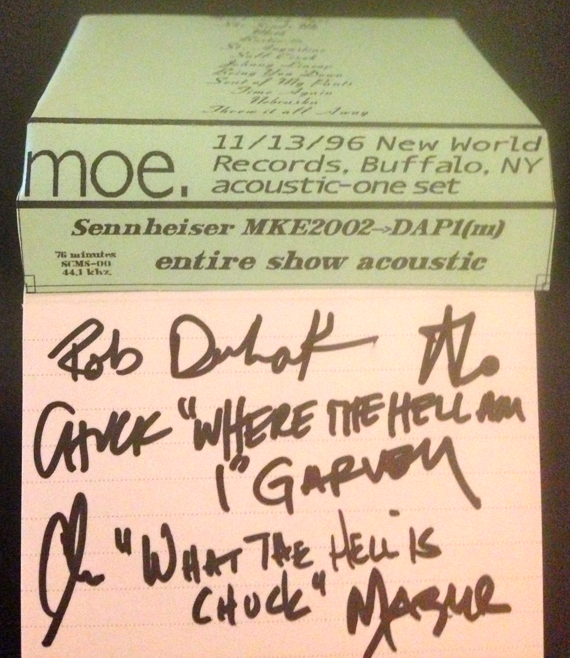 moe1996-11-13NewWorldRecordsAcousticInStoreBuffaloNY.jpg