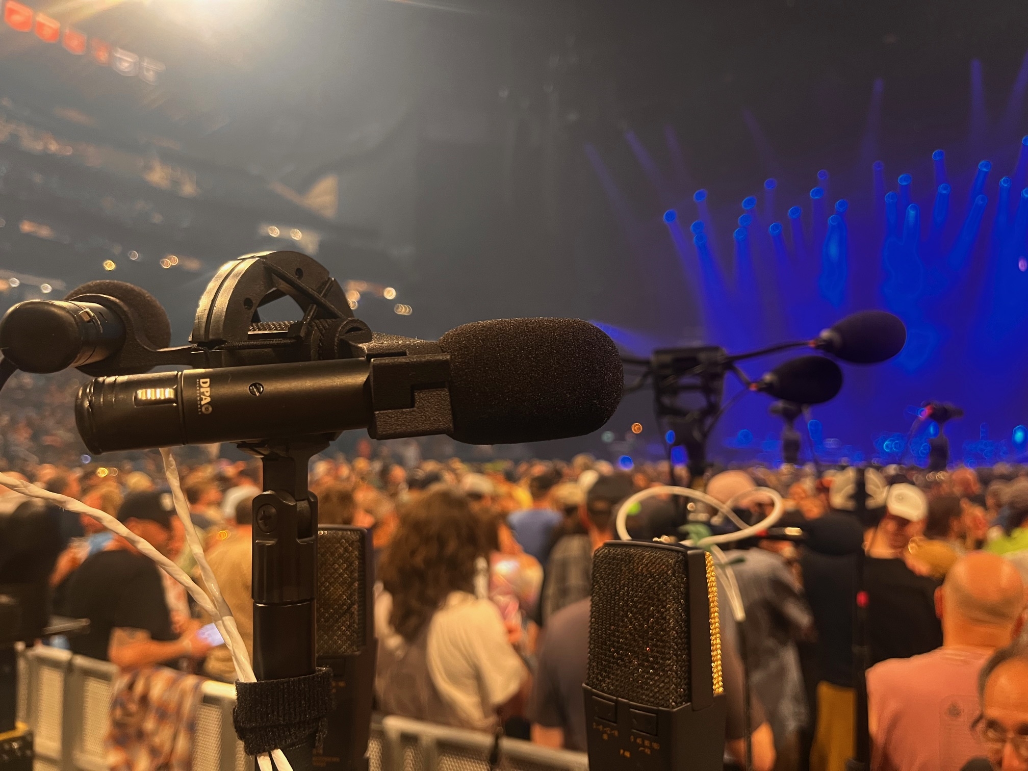 ph2025-04-18ArenaSeattleWA.jpg